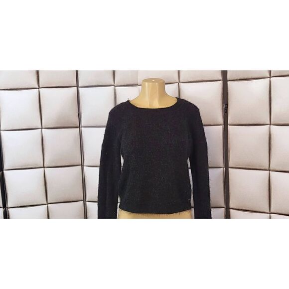Abercrombie & Fitch sweater  - Picture 2 of 7